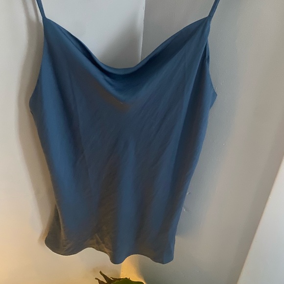 Tank top - Picture 1 of 3